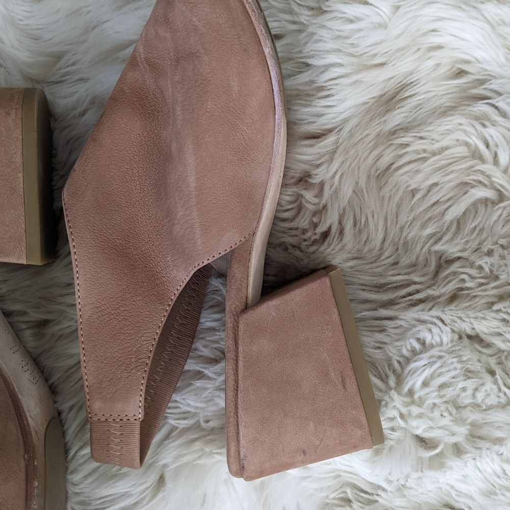 Eileen Fisher Leigh Nubuck Slingback - Picture 5 of 11